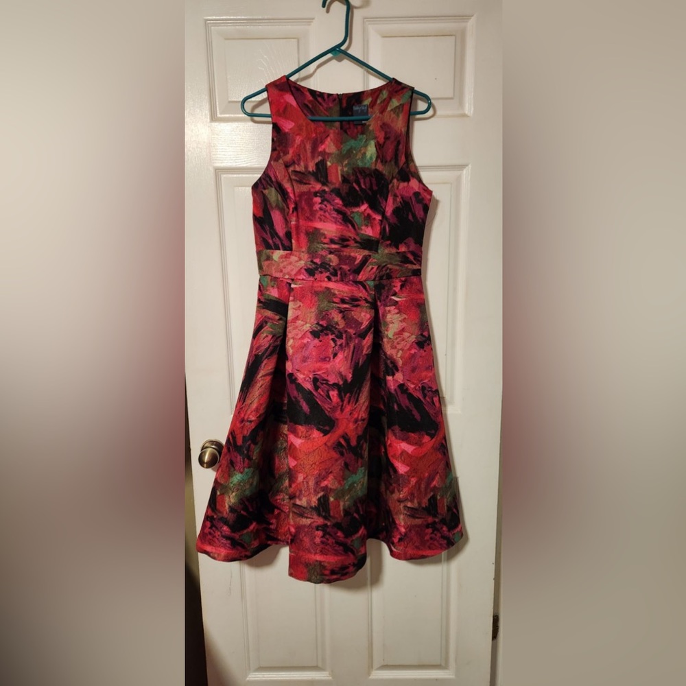 Gabby Skye Dress heavy material